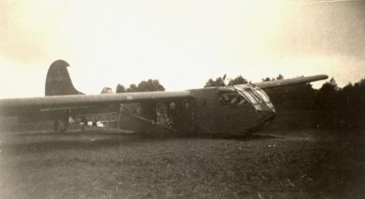 Bevrijders in 1944 _ een glyder of zweefvliegtuig.jpg
